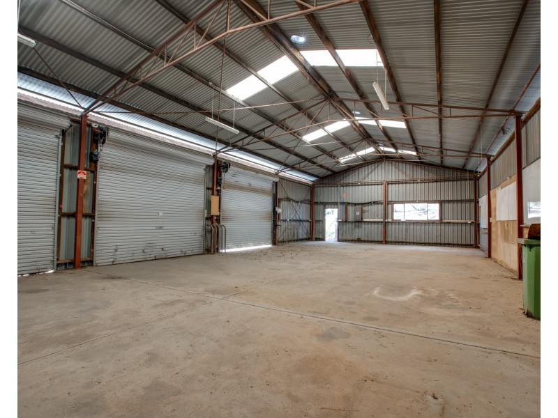 5 HEDLEY LANE, Mitta Mitta VIC 3701