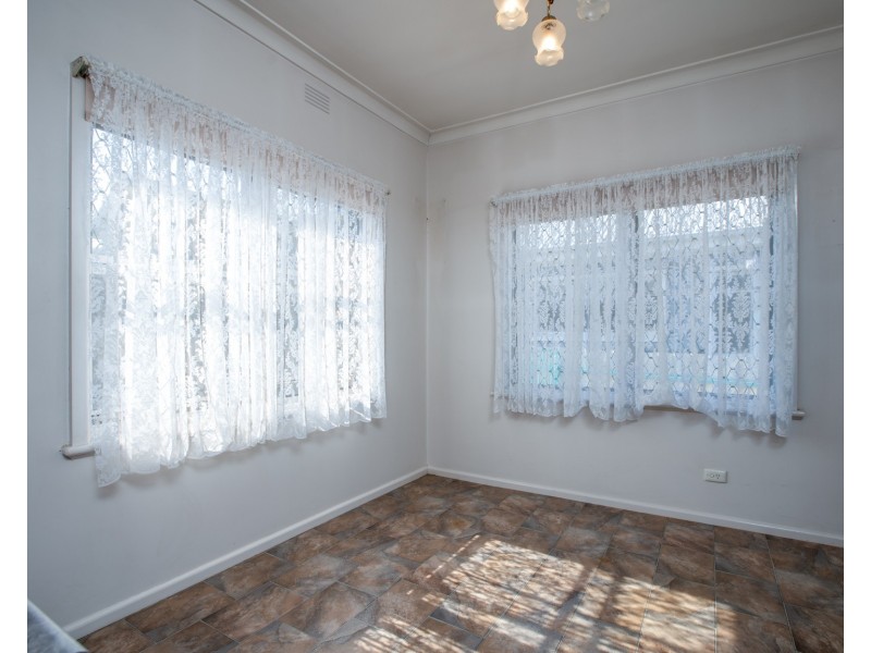 586 Poole Street, Albury NSW 2640