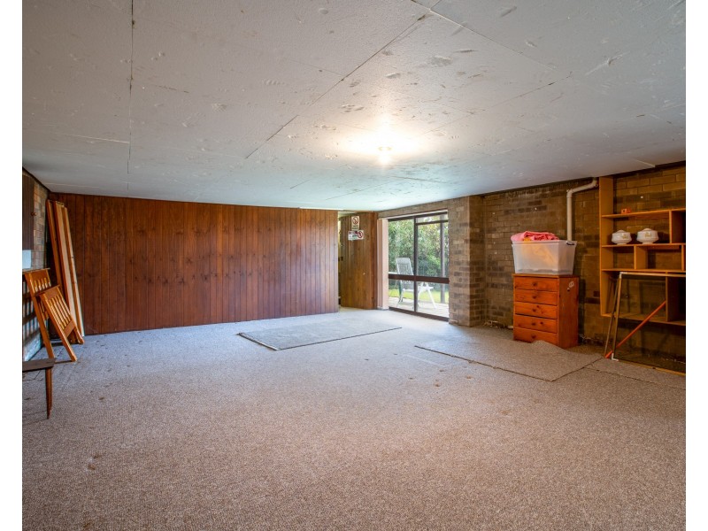 15 HALLAWELL CRESCENT, Wodonga VIC 3690