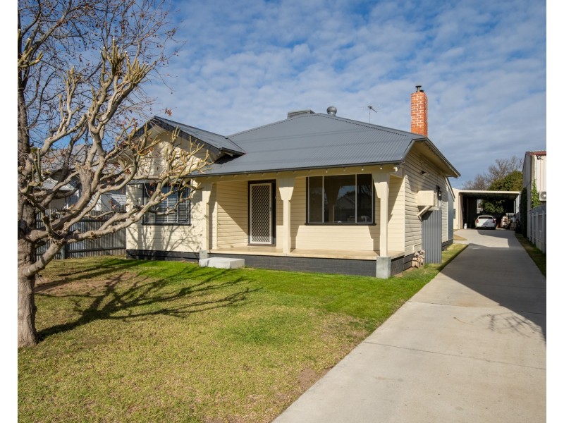 19 Huon Street, Wodonga VIC 3690
