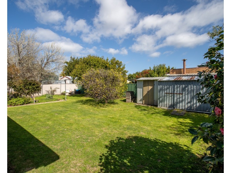 33 VERMONT STREET, Wodonga VIC 3690