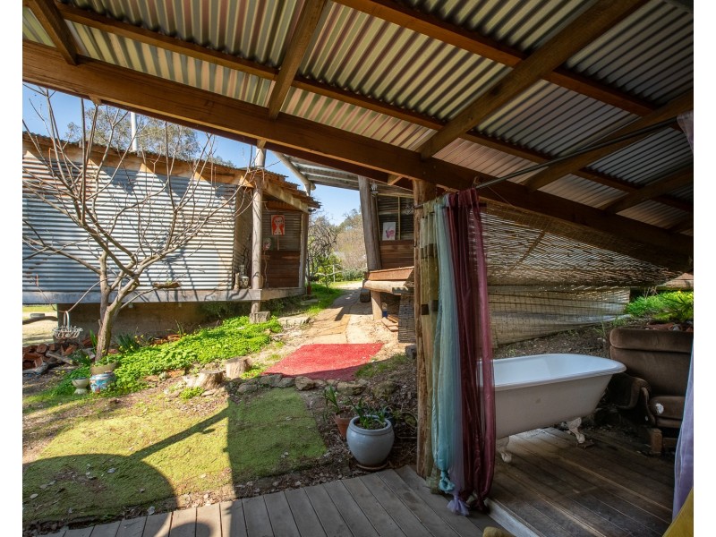 245 CASTLE CREEK ROAD, Wodonga VIC 3690