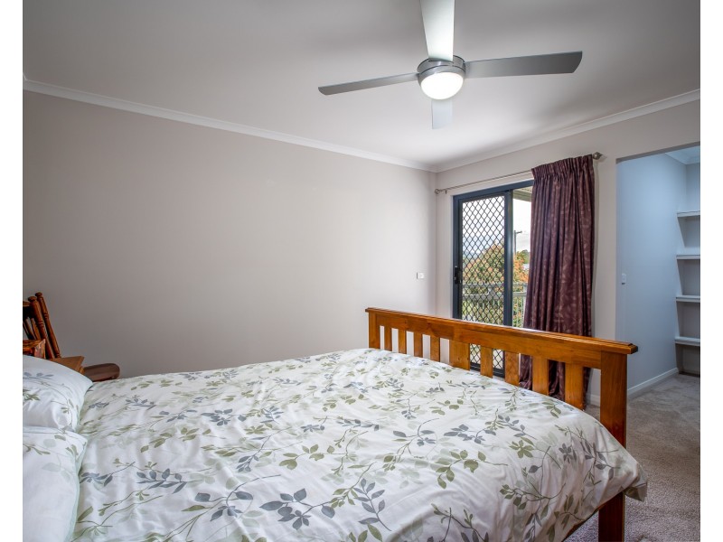 8 TOKES CRESCENT, Dartmouth VIC 3701