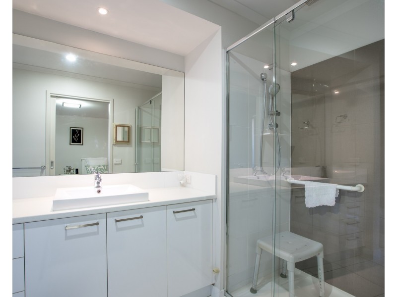 17 INWOOD CRESCENT, Wodonga VIC 3690