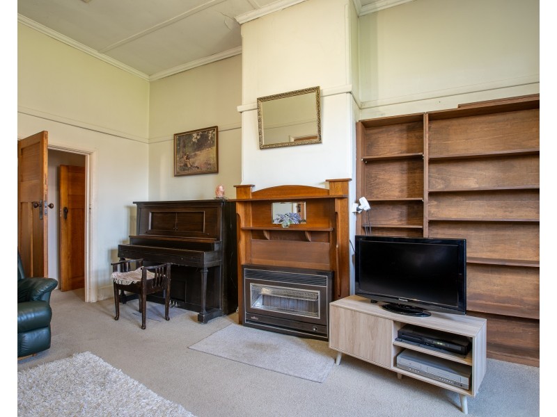 155 LAWRENCE STREET, Wodonga VIC 3690