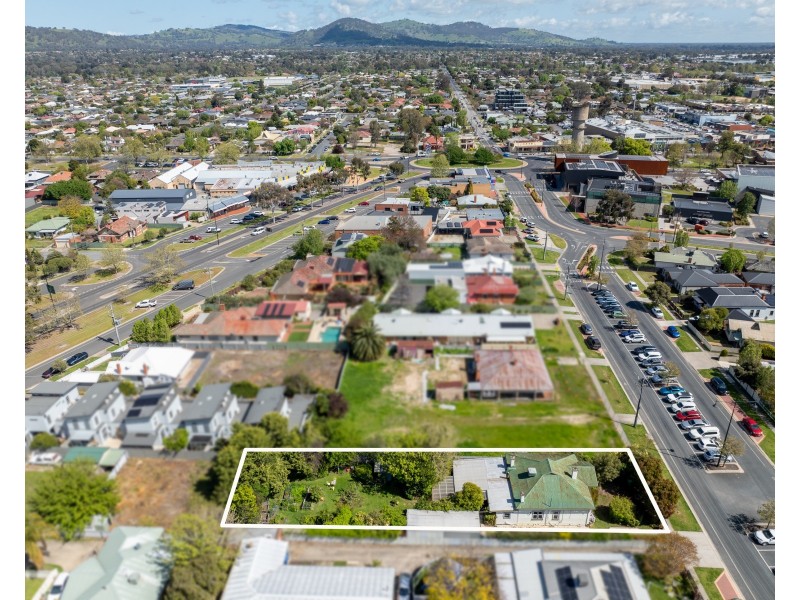 155 LAWRENCE STREET, Wodonga VIC 3690