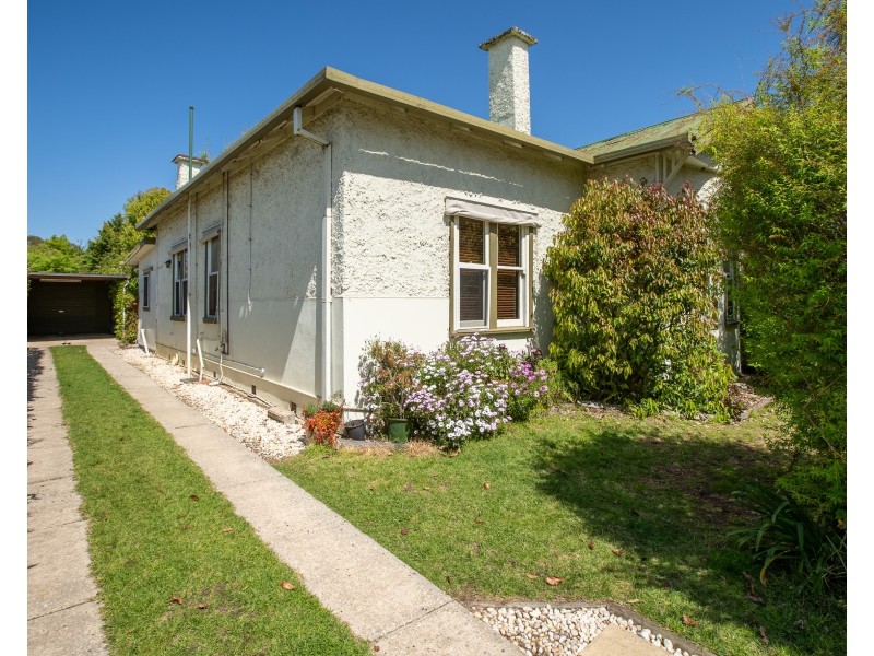 155 LAWRENCE STREET, Wodonga VIC 3690