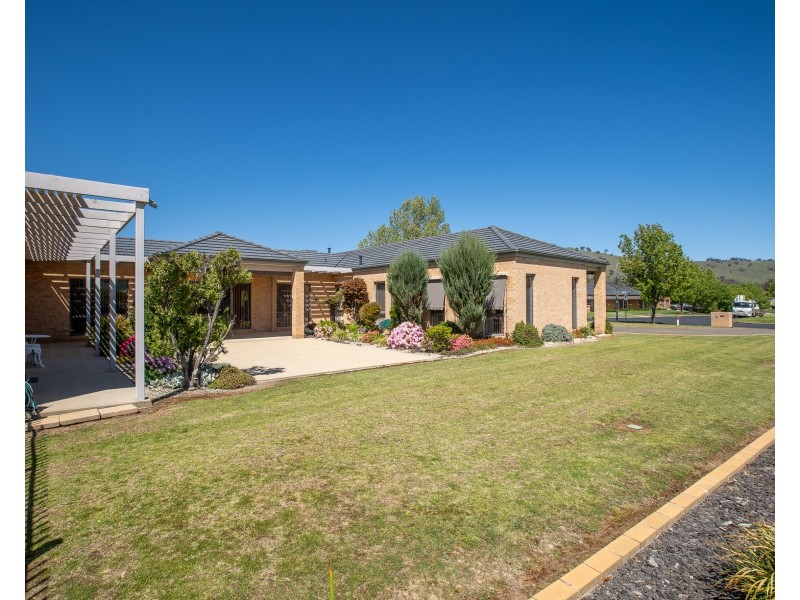 12 GLEN AVON TERRACE, Wodonga VIC 3690