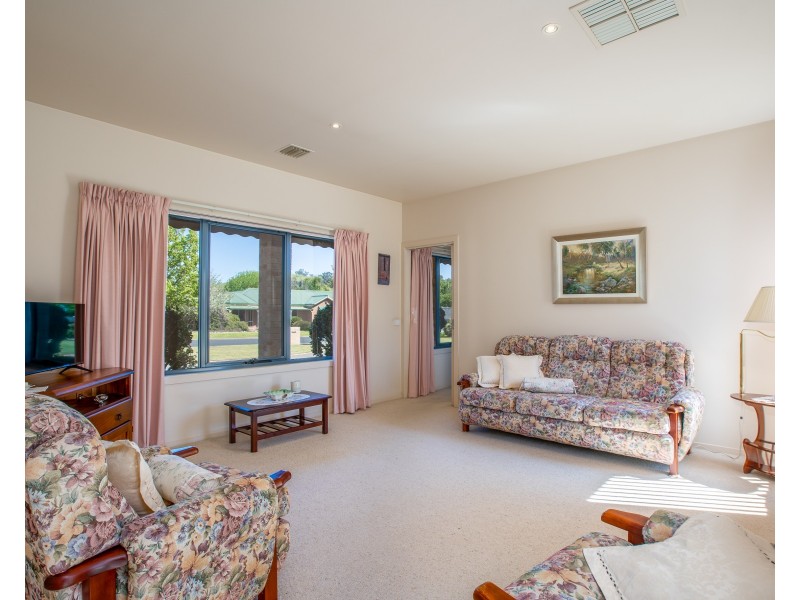 12 GLEN AVON TERRACE, Wodonga VIC 3690