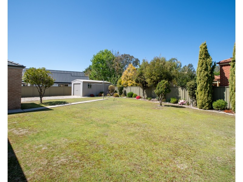 12 GLEN AVON TERRACE, Wodonga VIC 3690