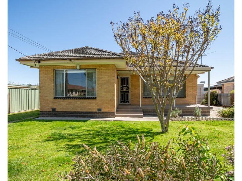 29 Charles Street, Wodonga VIC 3690