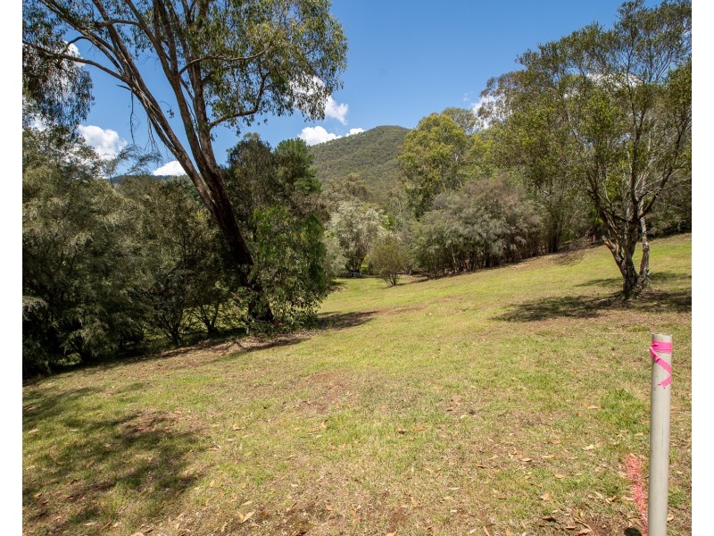 1 & 2 WOMBAT GULLY ROAD, Mitta Mitta VIC 3701