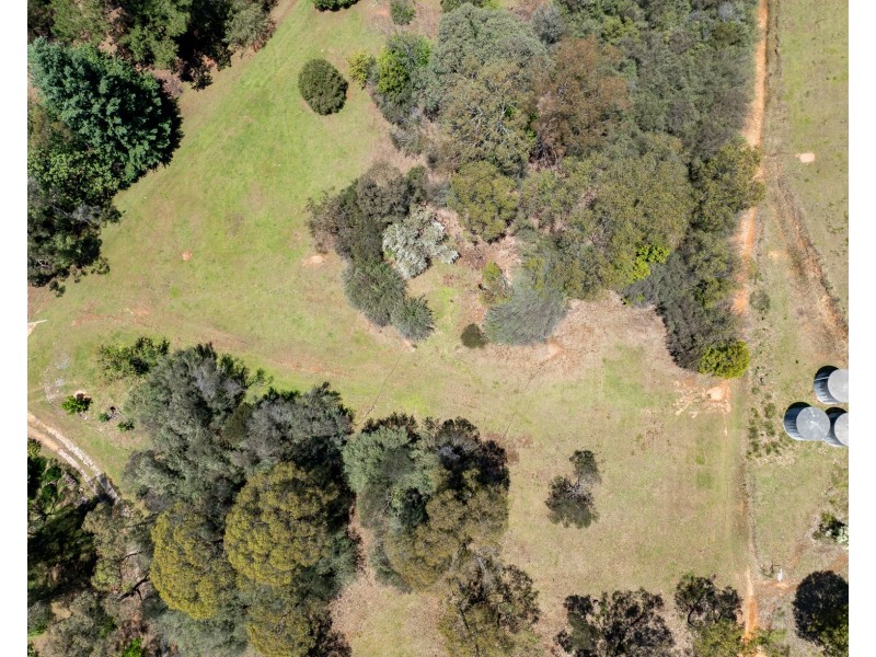 1 & 2 WOMBAT GULLY ROAD, Mitta Mitta VIC 3701