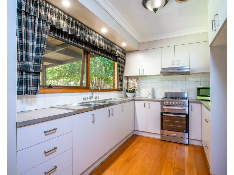 4 Aberdeen Drive, Wodonga VIC 3690