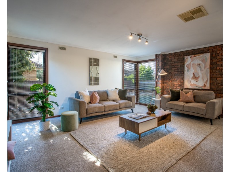 4 DRUMMOND COURT, West Wodonga VIC 3690