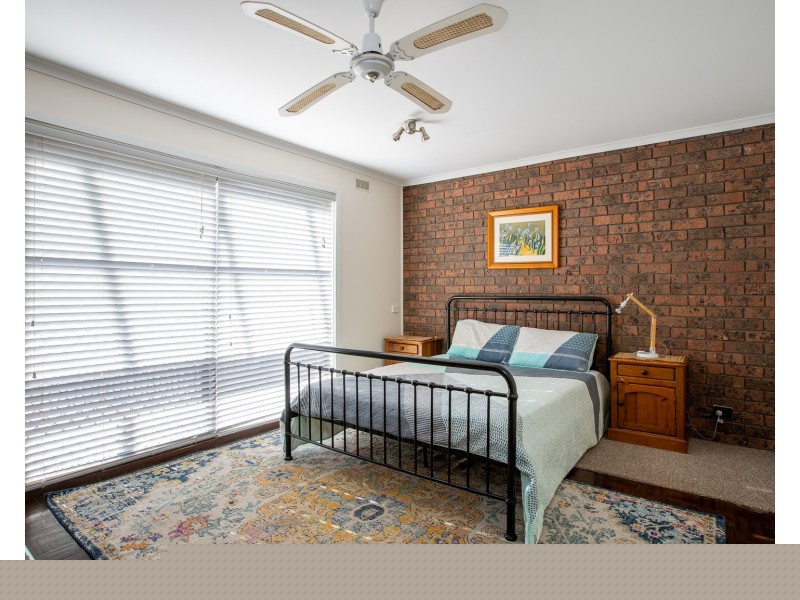 4 DRUMMOND COURT, West Wodonga VIC 3690