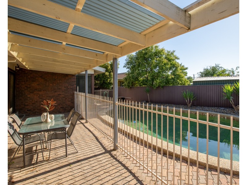 4 DRUMMOND COURT, West Wodonga VIC 3690