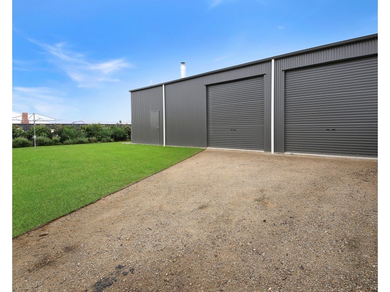 7 KIDMAN DRIVE, Tangambalanga VIC 3691