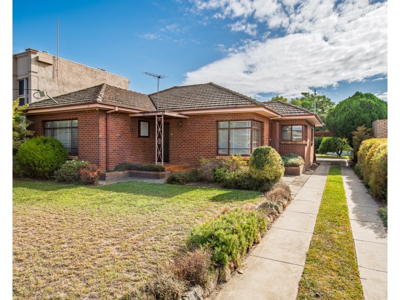 6 NILMAR AVENUE, Wodonga VIC 3690