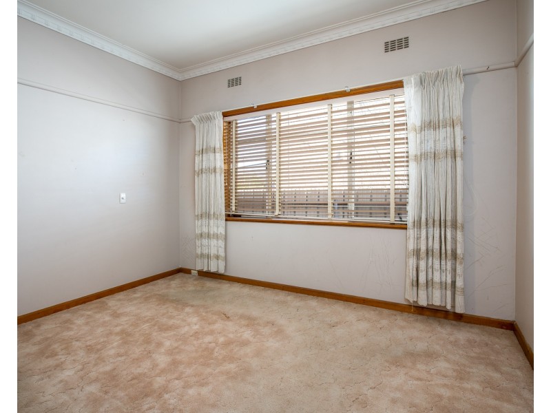 6 NILMAR AVENUE, Wodonga VIC 3690