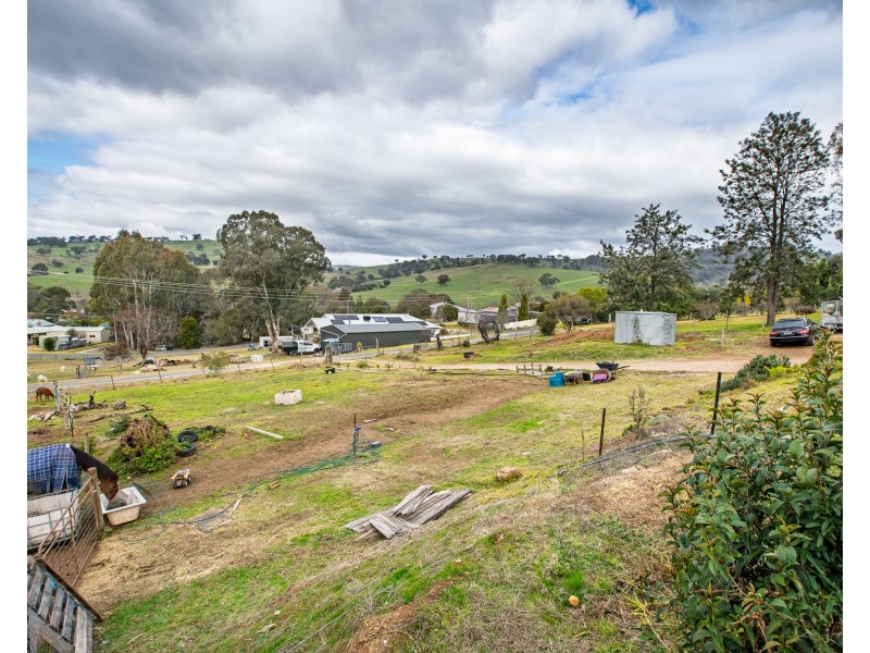 6 BROOME STREET, Bethanga VIC 3691