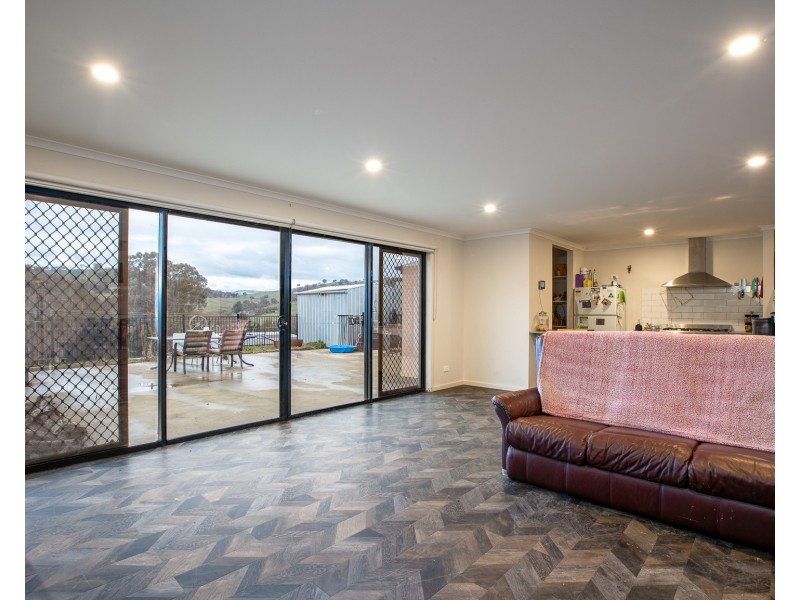 6 BROOME STREET, Bethanga VIC 3691