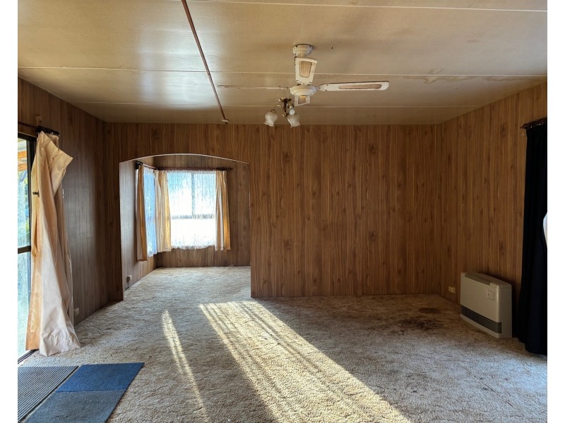 10 JITEMA STREET, Dartmouth VIC 3701