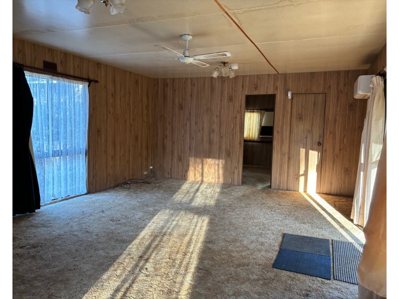 10 JITEMA STREET, Dartmouth VIC 3701