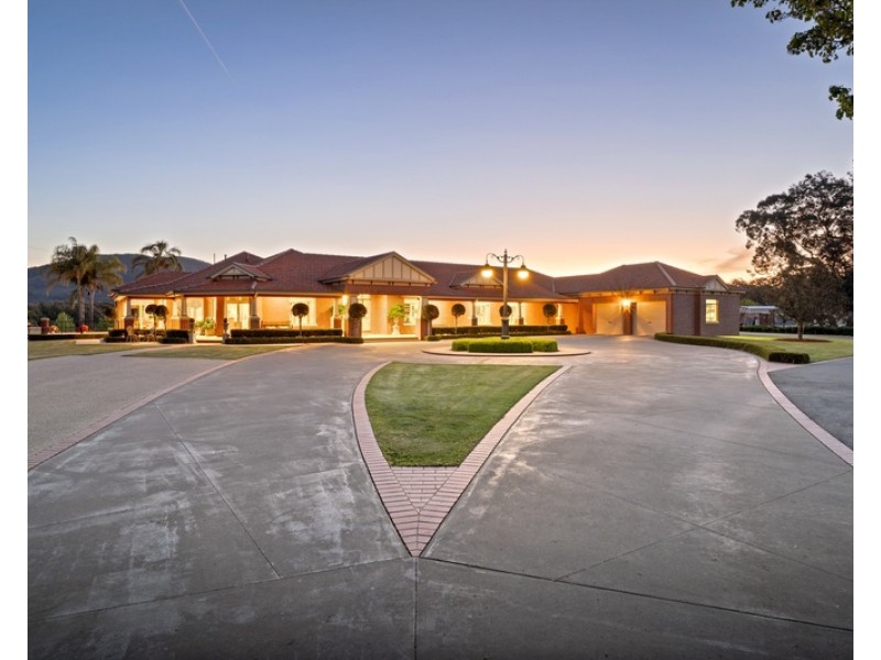 55 CLANDEBOYE ROAD, Baranduda VIC 3691