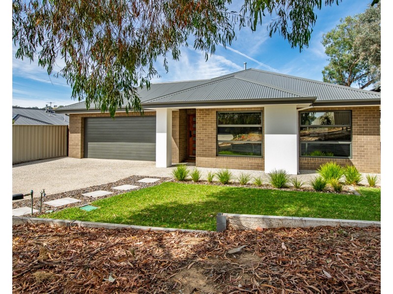 5 JUNO LANE, West Wodonga VIC 3690