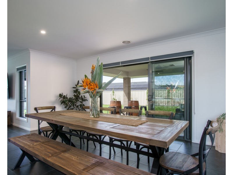 5 JUNO LANE, West Wodonga VIC 3690