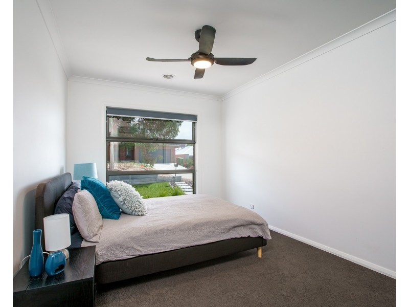 5 JUNO LANE, West Wodonga VIC 3690