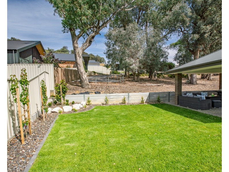 5 JUNO LANE, West Wodonga VIC 3690