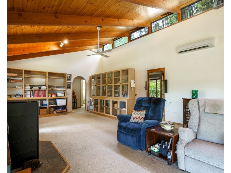 40 GILTRAPS ROAD, Mitta Mitta VIC 3701