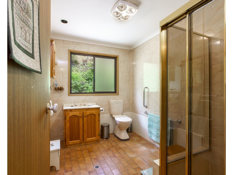 40 GILTRAPS ROAD, Mitta Mitta VIC 3701