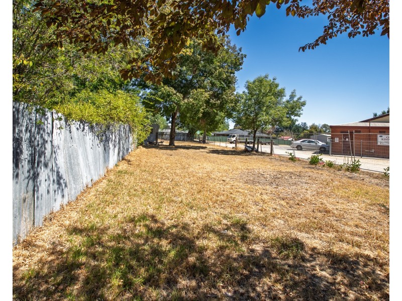 53 Main Street, Chiltern VIC 3683