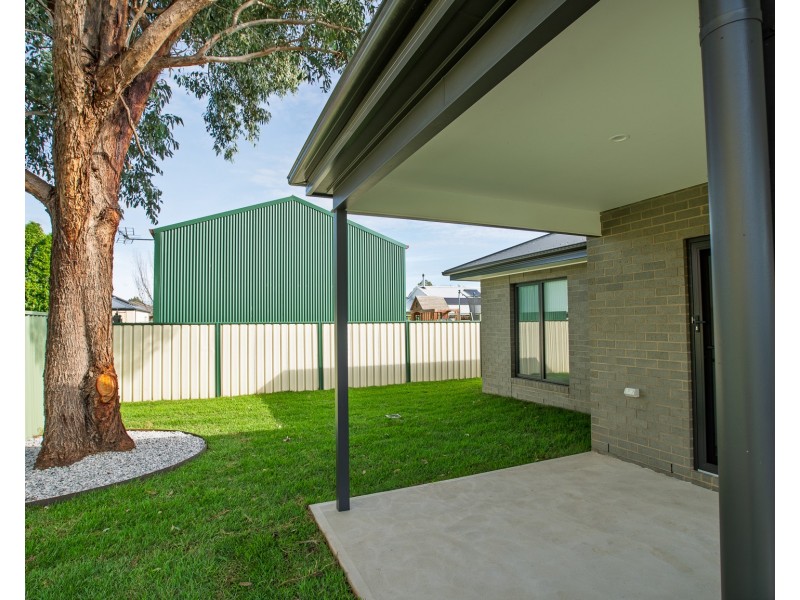 11 LANSDOWNE STREET, Barnawartha VIC 3688