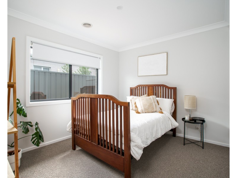 74 HIGHCLIFFE ROAD, Leneva VIC 3691