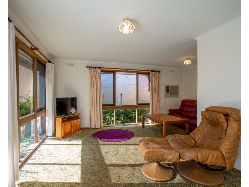 411 LAWRENCE STREET, West Wodonga VIC 3690