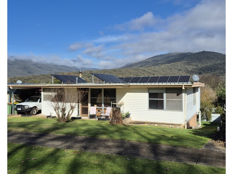 6 COLEMAN COURT, Dartmouth VIC 3701
