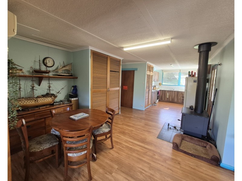 6 COLEMAN COURT, Dartmouth VIC 3701