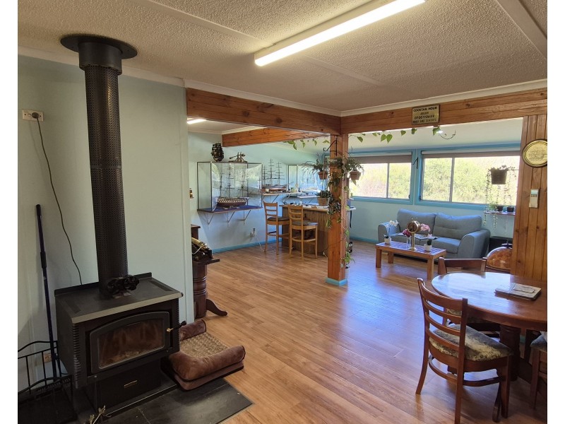 6 COLEMAN COURT, Dartmouth VIC 3701