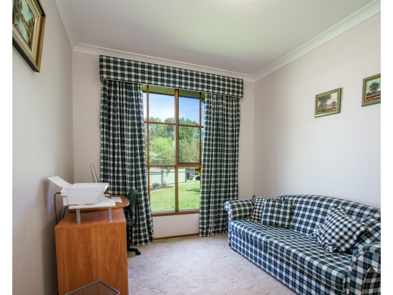 4 CAMBOURNE COURT, Wodonga VIC 3690