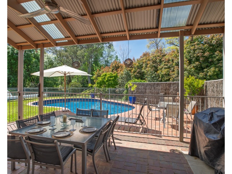 4 CAMBOURNE COURT, Wodonga VIC 3690