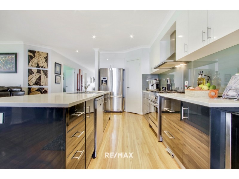 39 Kings Cove Boulevard, Metung VIC 3904