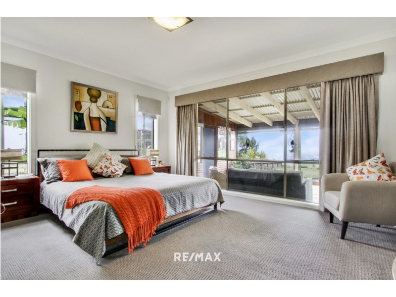 39 Kings Cove Boulevard, Metung VIC 3904