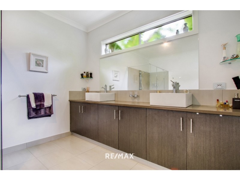39 Kings Cove Boulevard, Metung VIC 3904