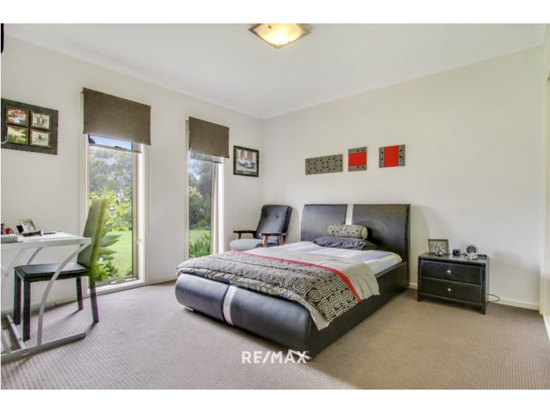 39 Kings Cove Boulevard, Metung VIC 3904