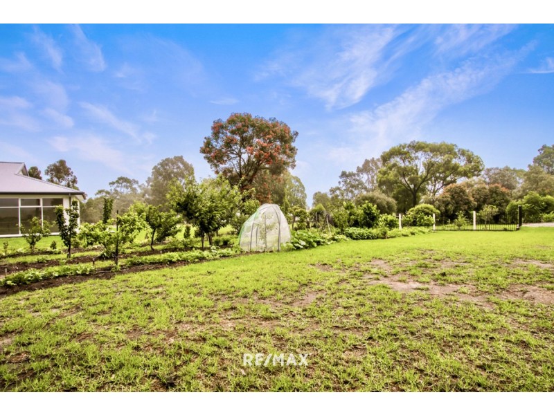 39 Kings Cove Boulevard, Metung VIC 3904