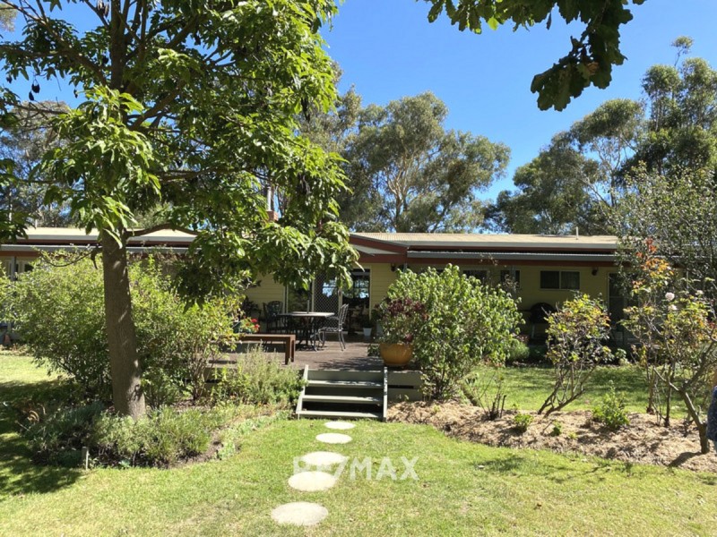 57 Swan Reach Road, Swan Reach VIC 3903